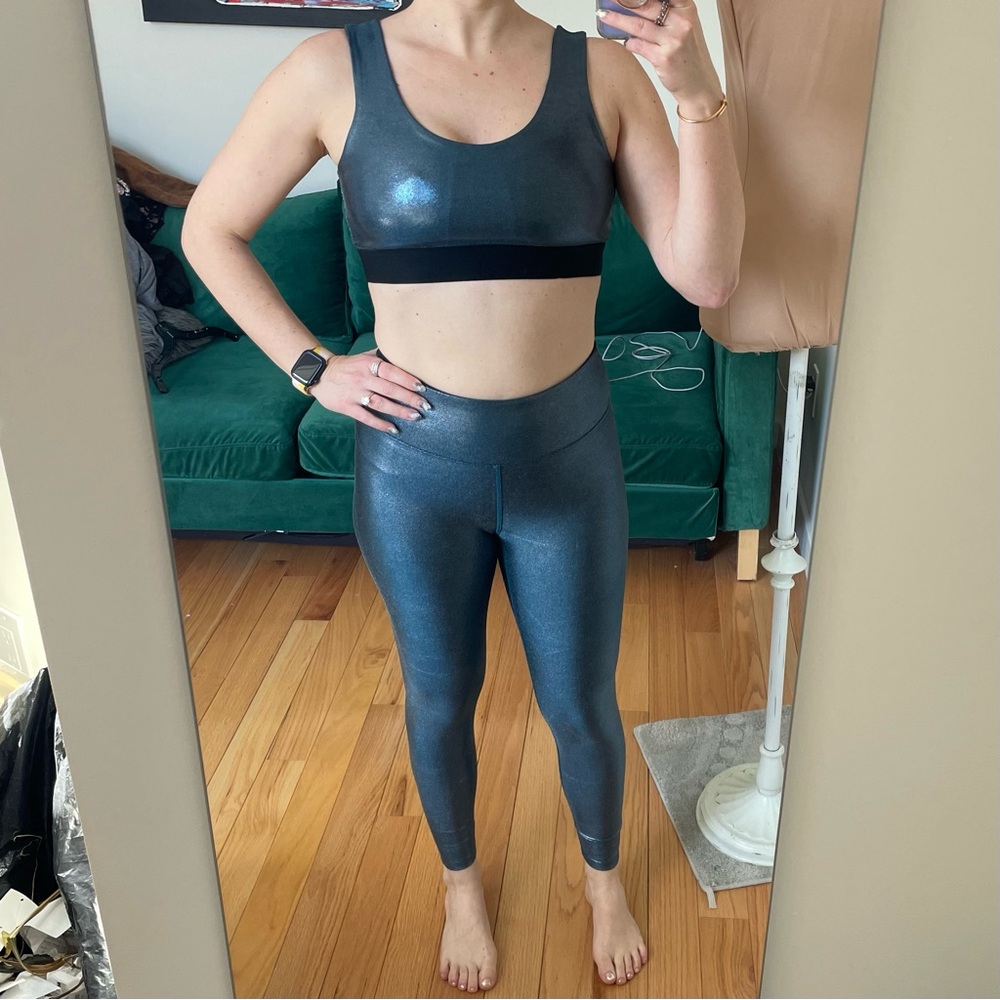 Heroine Sport Marvel Shiny Blue 2 Piece High Rise Leggings Sports Bra Set EUC M - Picture 1 of 9